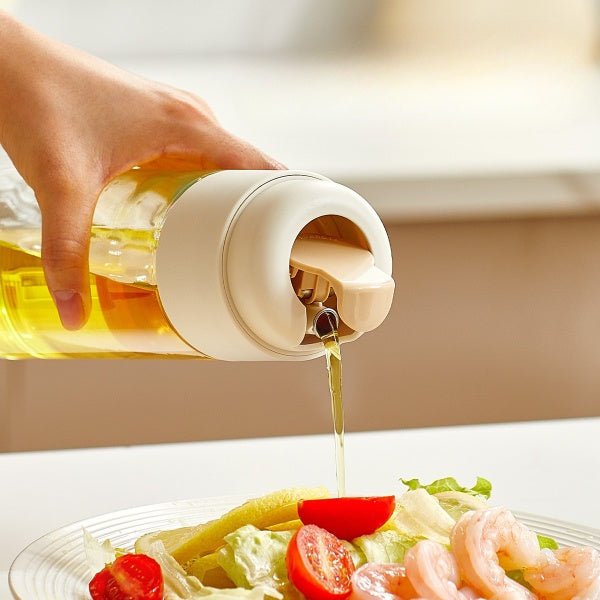 Automatic Kitchen Seasoning Glass Oil Bottle