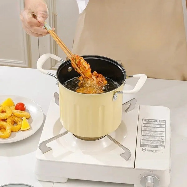Deep Frying Pot With Strainer 3L