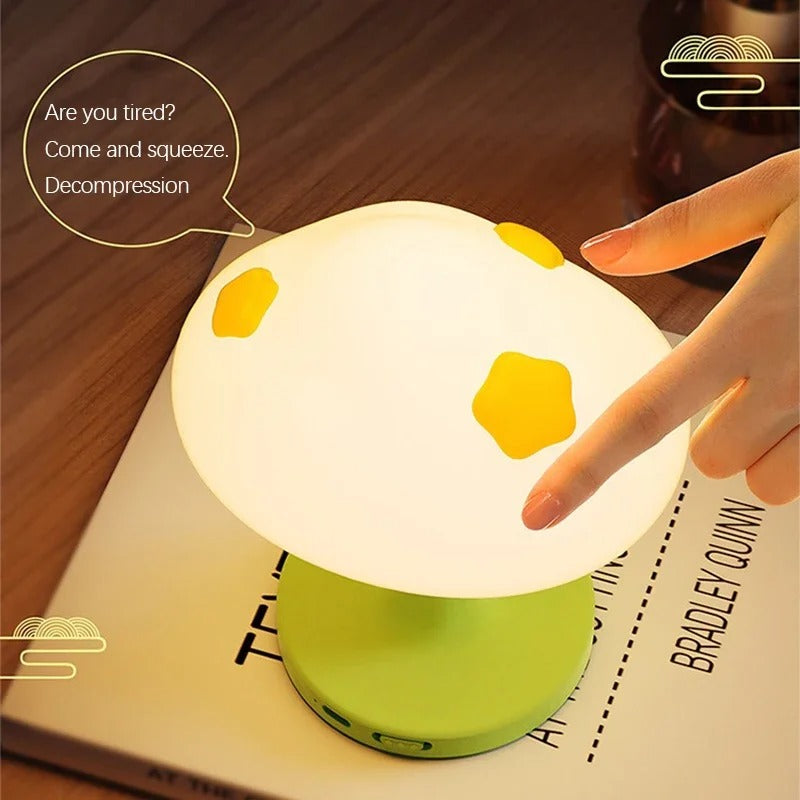 Rechargeable Cartoon Mushroom Lamp