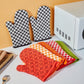 1 Pair Microwave Oven Pot Gloves (Random Color)