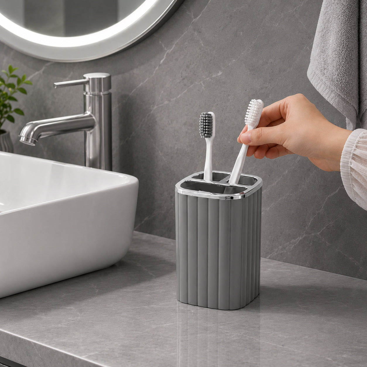 Multi-Purpose Plastic Toothpaste & Cosmetic Brush Holder