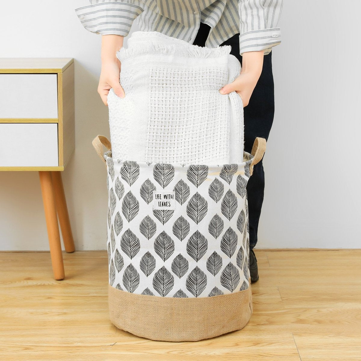 Folding Laundry Basket with Handle