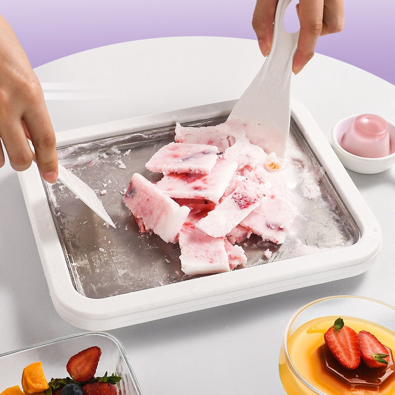 Stainless Steel Ice Cream Maker with 2 Spatulas