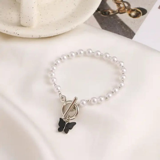 Elegant Pearl Tassel Butterfly Bracelet (random color)