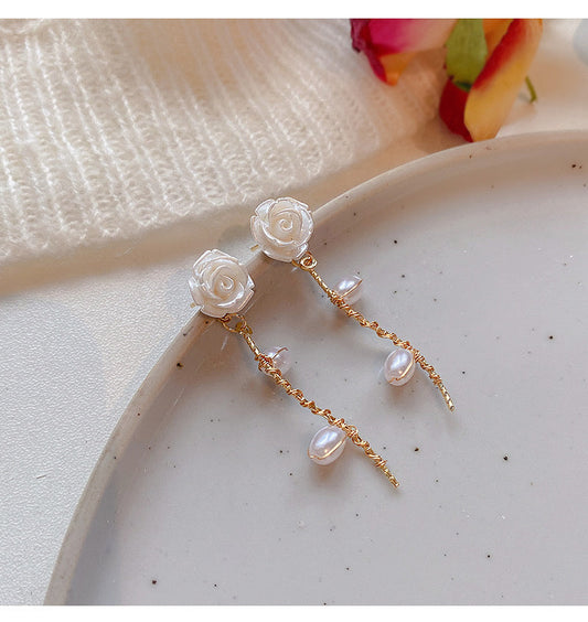 Sweet Pearl Rose Earrings