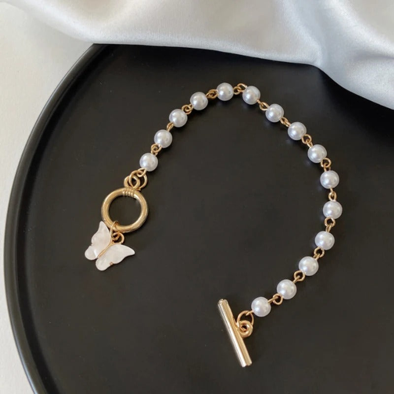 Elegant Pearl Tassel Butterfly Bracelet (random color)